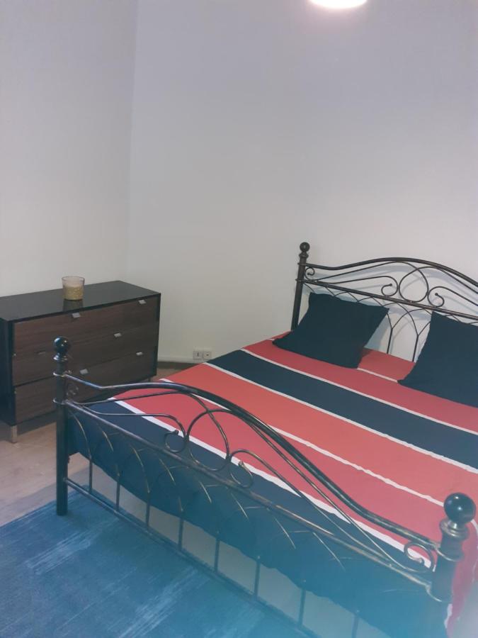 Appartement Tout Confort 康布雷 外观 照片